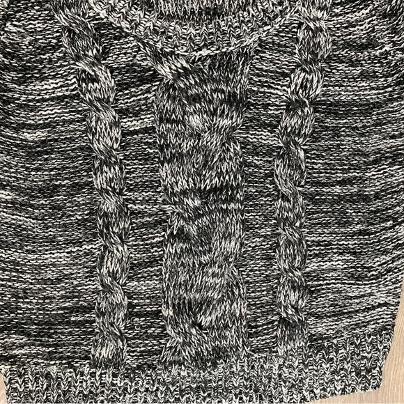 H&M Heathered Marle Cable Knit Sweater Pullover Chunky Black White Size Small - Picture 10 of 13